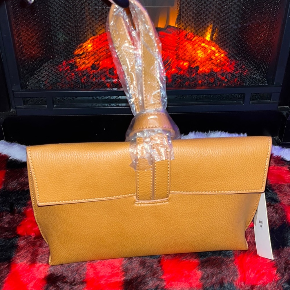 Unique Handbag (Crossbody) NWT!